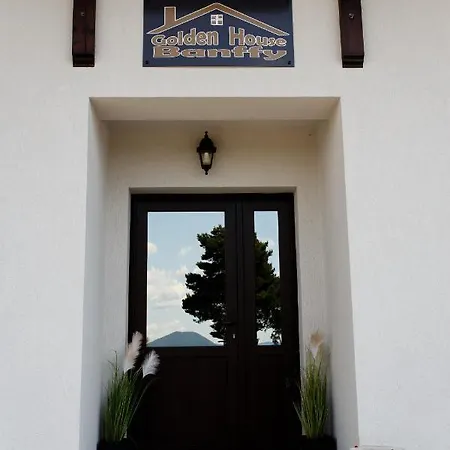 Villa Golden House Banffy Toplita (Harghita)